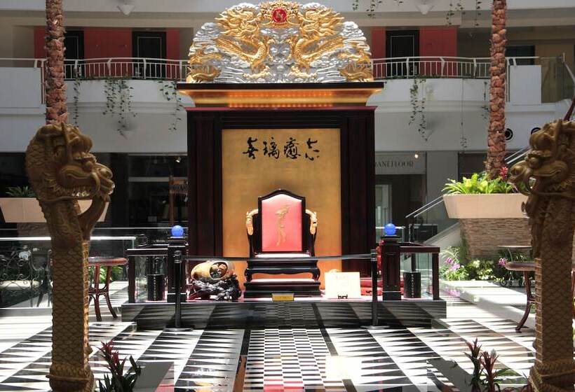 فندق Okinawa Kariyushi Beach Resort Ocean Spa