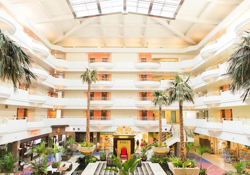 فندق Okinawa Kariyushi Beach Resort Ocean Spa