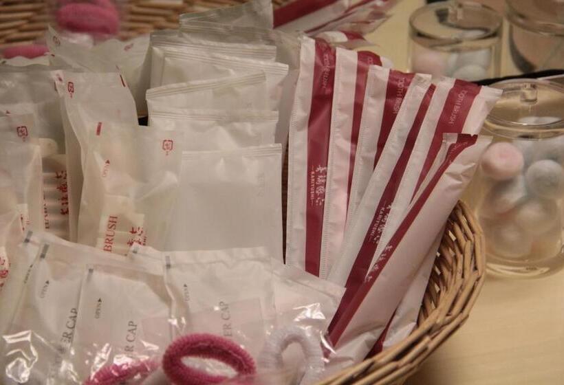 فندق Okinawa Kariyushi Beach Resort Ocean Spa