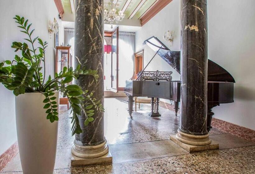 Fotos del hotel Palazzo Vitturi:  24