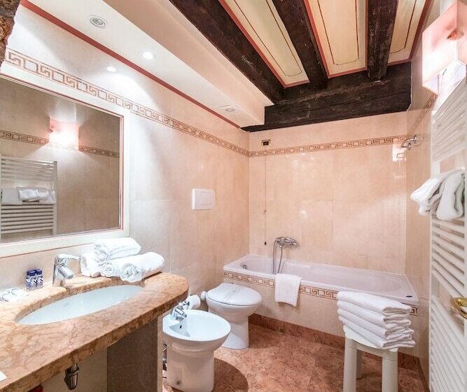 Fotos del hotel Pantalon:  8