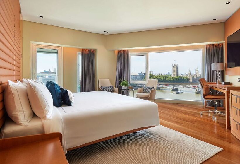 هتل Park Plaza London Riverbank