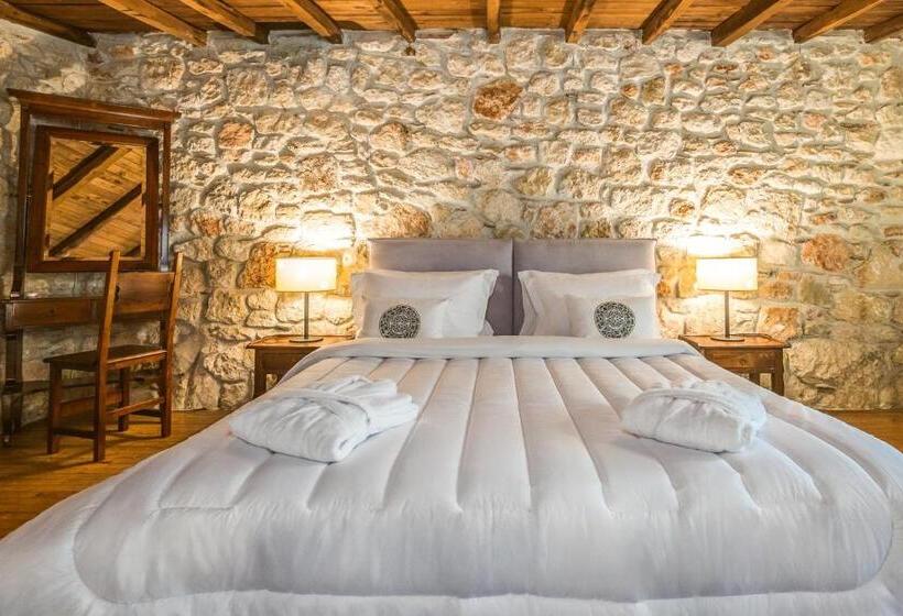 ホテル Petrino Eco Village