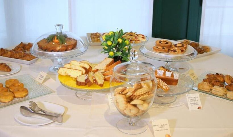 Phi Hotel Emilia