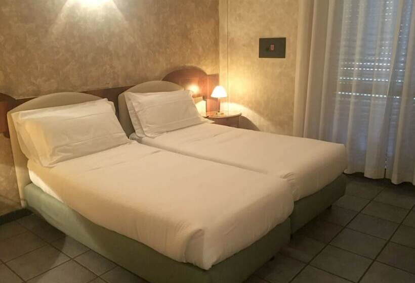 Fotos del hotel Plus Welcome Milano:  14