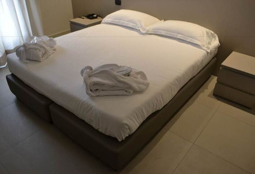 Fotos del hotel Plus Welcome Milano:  8