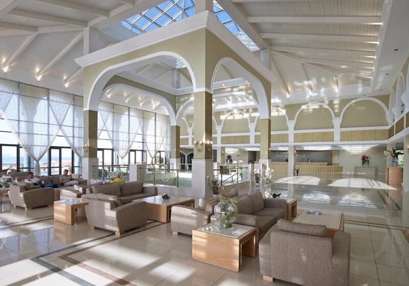 هتل Porto Bello Royal