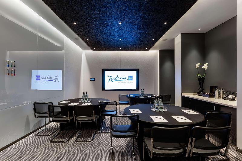 Radisson Blu Hotel, London Mercer Street