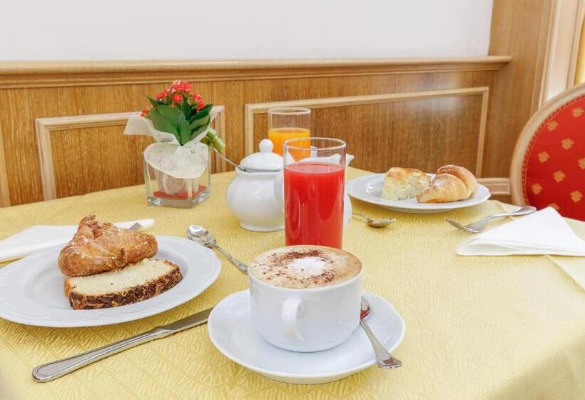 Fotos del hotel Residenza Paolo Vi:  45