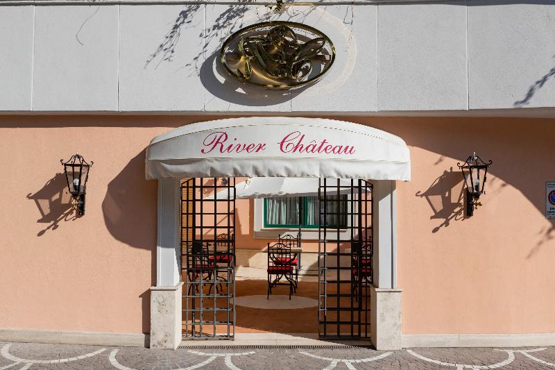 Fotos del hotel River Chateau:  37