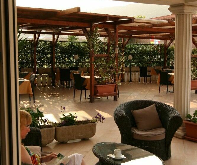 Hotel Royal