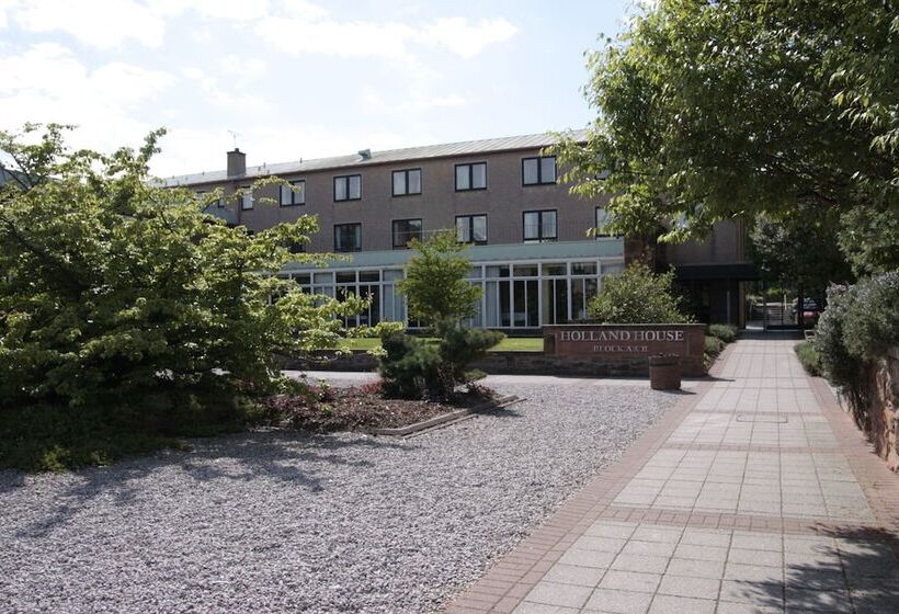 هتل Summer Stays At The University Of Edinburgh