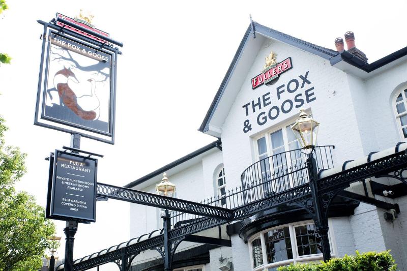 هتل The Fox & Goose