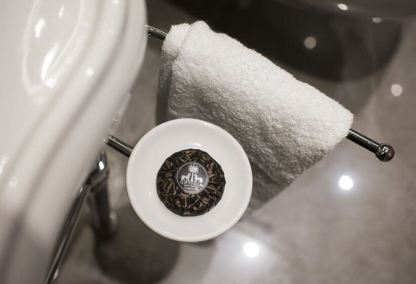 Fotos del hotel The Frame:  35