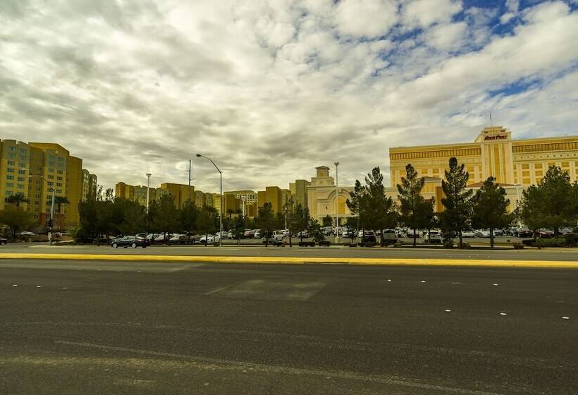 בית מלון כפרי Grandview At Las Vegas