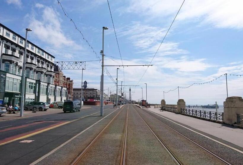 Fotos del hotel The President:  22