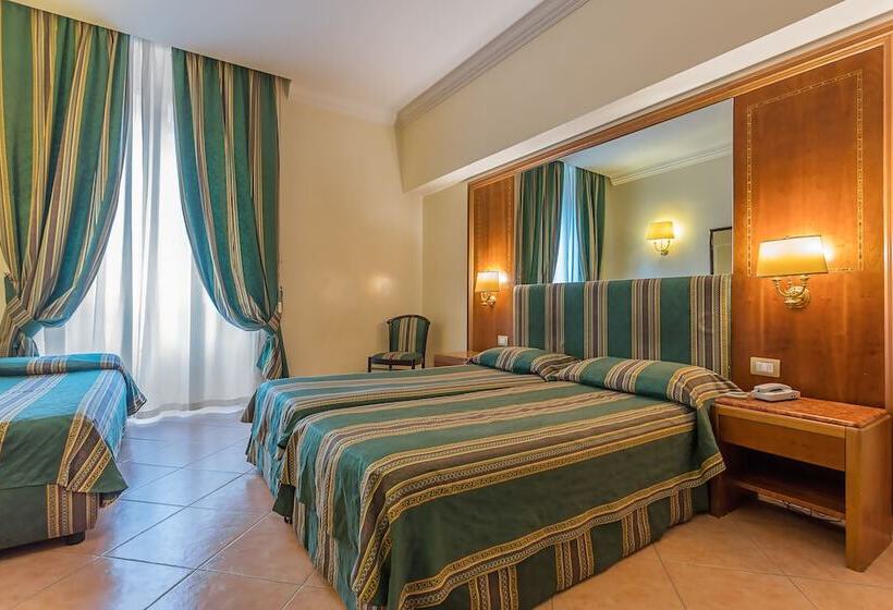 Fotos del hotel Raeli Hotel Floridia:  5