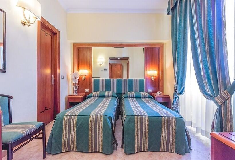 Fotos del hotel Raeli Hotel Floridia:  4