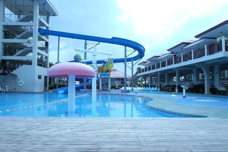 Отель Cml Beach Resort & Water Park
