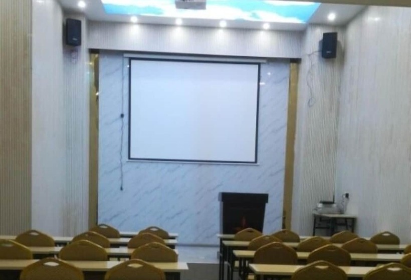 هتل Greentree Inn Fuzhou Eastern Capital Express