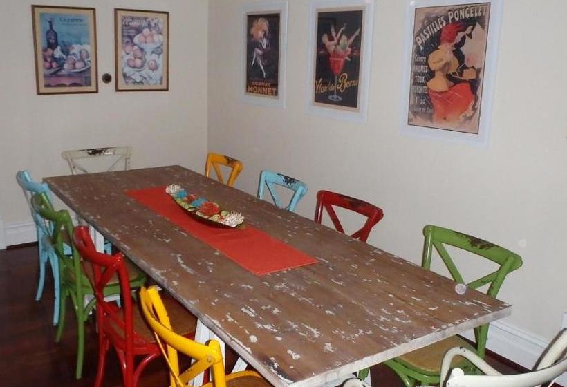 فندق Hamptons Inn Bed & Breakfast