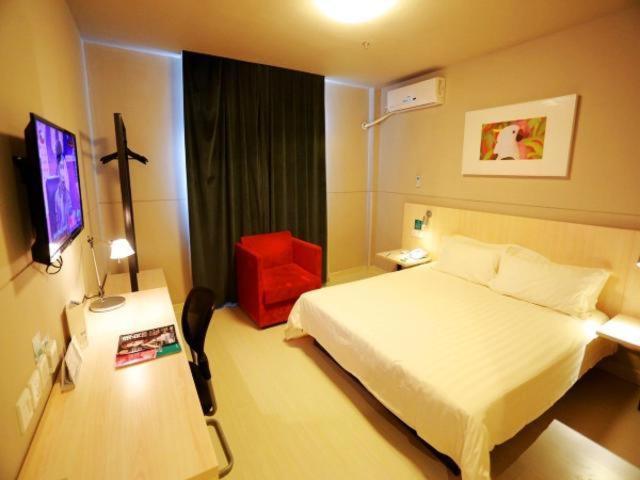 هتل Jinjiang Inn Kaifeng Longting Scenic Spot