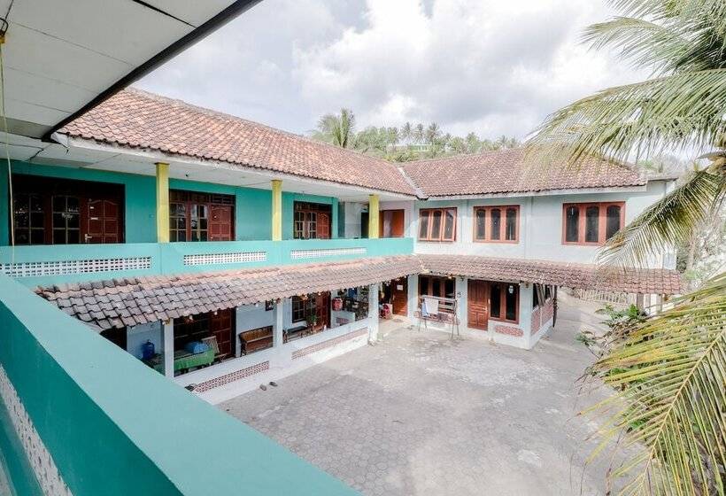 فندق Losmen Parikesit