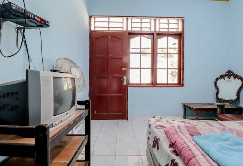 فندق Losmen Parikesit