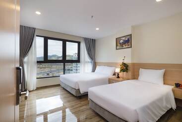 هتل The Swan Nha Trang