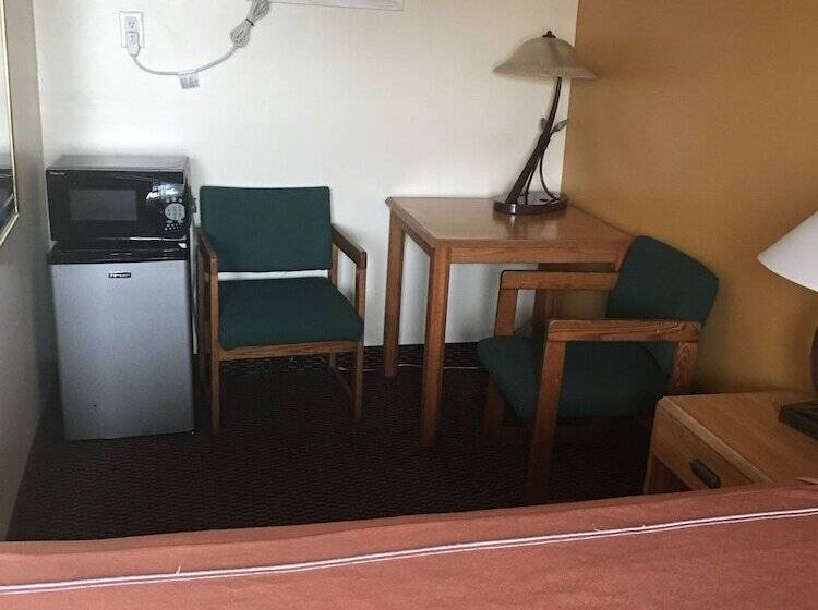 Caravan Motel