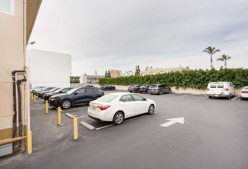هتل Americas Best Value Inn & Suites Anaheim