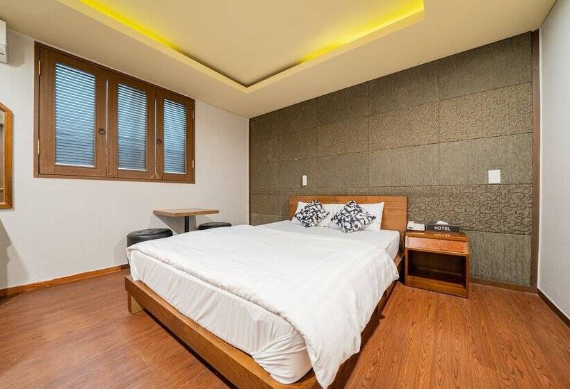 Hotel At Home
