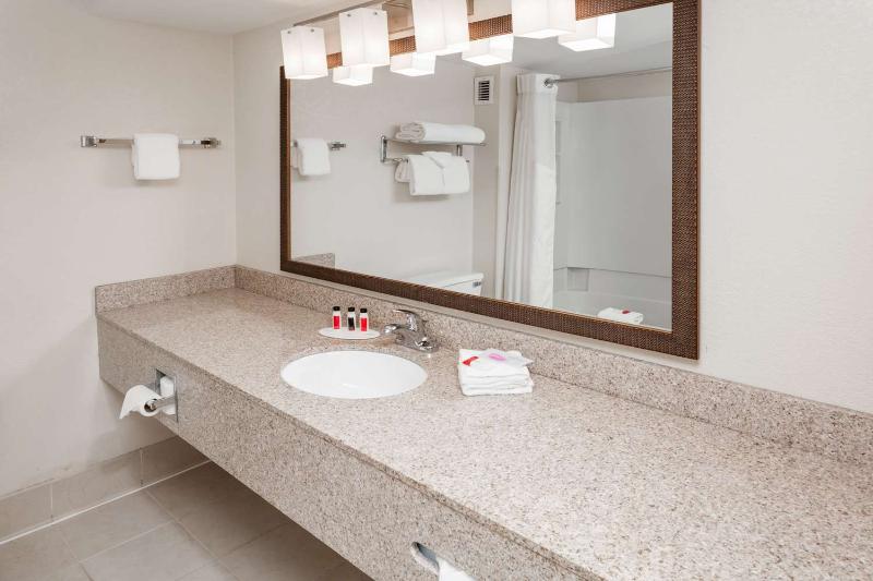 هتل Best Western Fishers Indianapolis Area