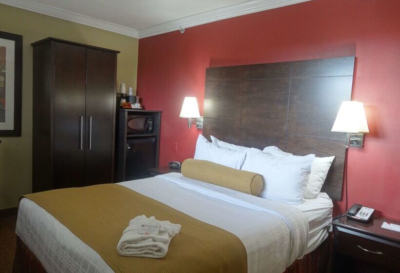 בית מלון כפרי Best Western Plus Bowmanville