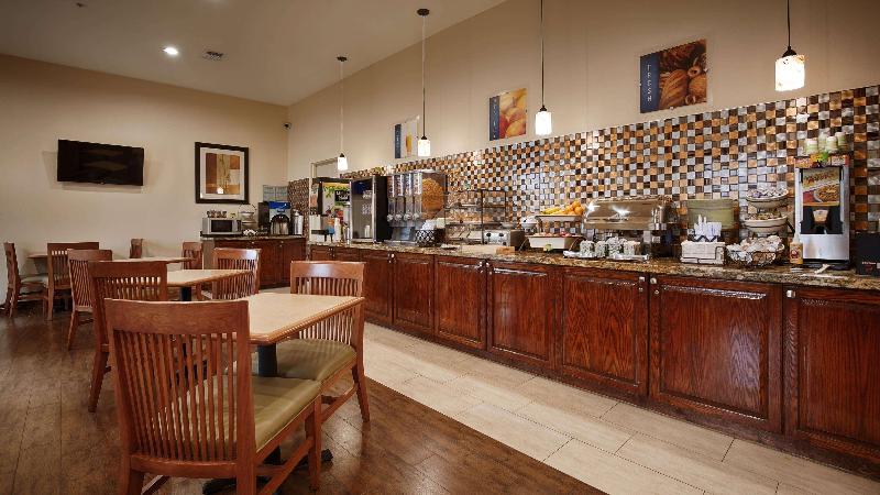 هتل Best Western Plus Hobby Airport Inn And Suites
