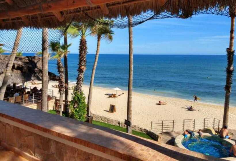 هتل Cabo Surf