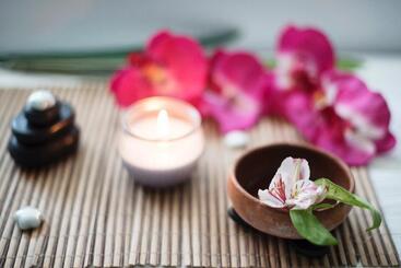 Casa Bonita Hotel & Luxury Residence