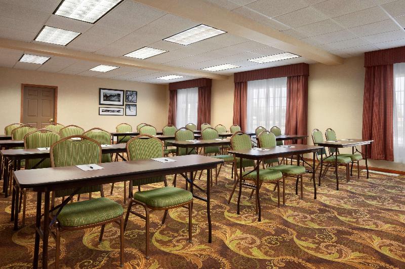 فندق Country Inn & Suites By Radisson, Albert Lea, Mn