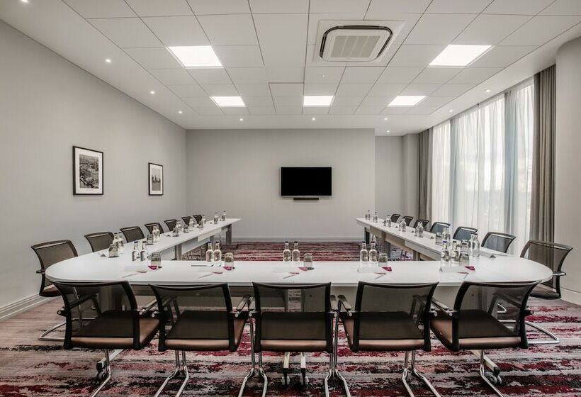 בית מלון כפרי Crowne Plaza London   Docklands, An Ihg