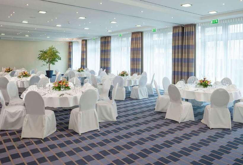 Fotos del hotel Essential By Dorint Berlin-adlershof:  52