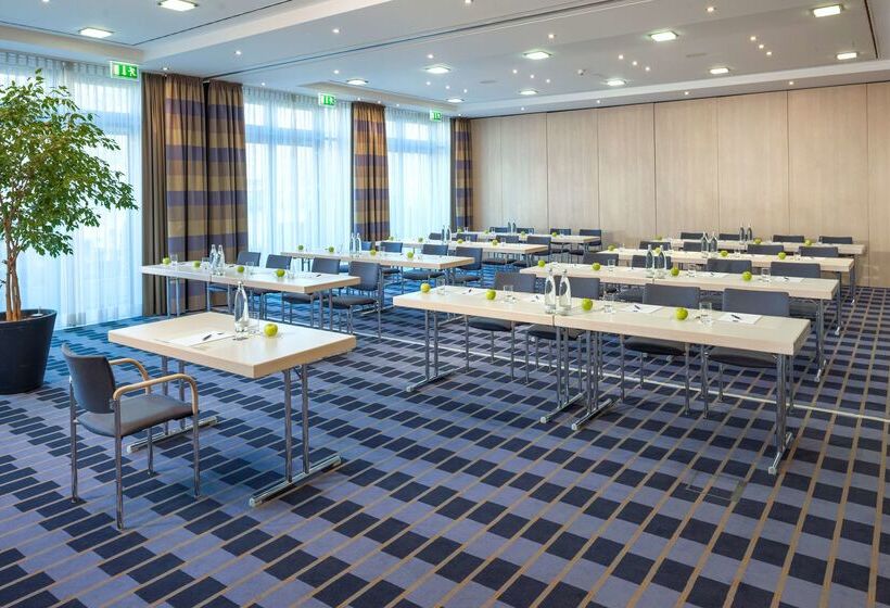 Fotos del hotel Essential By Dorint Berlin-adlershof:  53