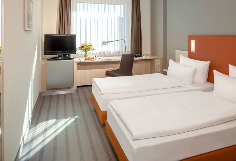 Fotos del hotel Essential By Dorint Berlin-adlershof:  3