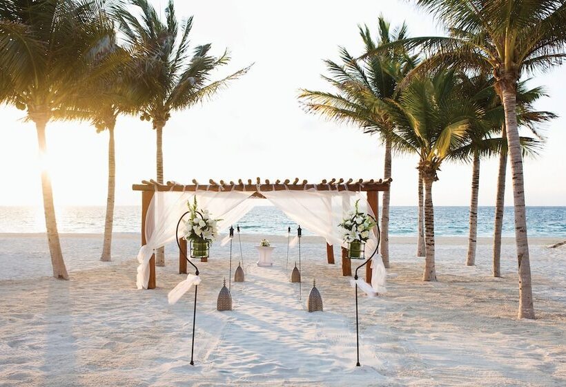 هتل Excellence Riviera Cancun All Inclusive - Adults Only