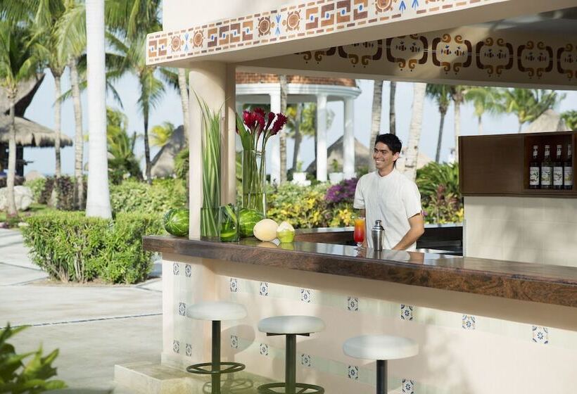 هتل Excellence Riviera Cancun All Inclusive - Adults Only