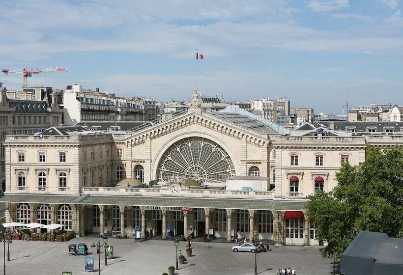 Hotel Grand  De Paris