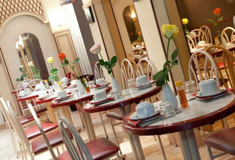 Fotos del hotel Grand Hôtel De Paris:  5