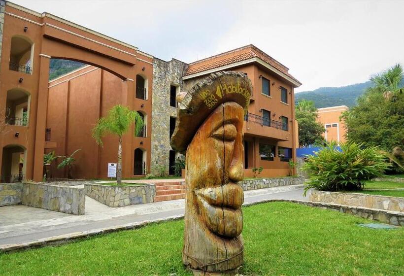 Fotos del hotel Hacienda Cola Del Caballo:  8