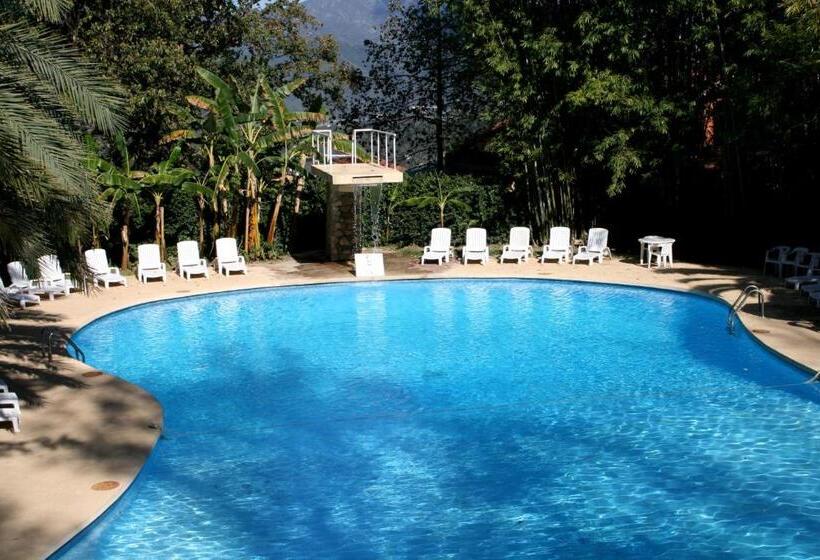 Fotos del hotel Hacienda Cola Del Caballo:  11