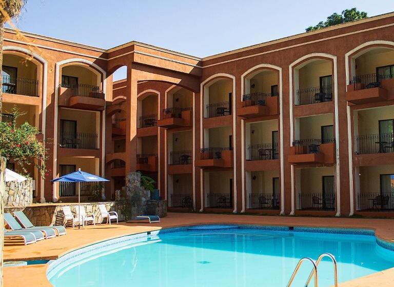 Fotos del hotel Hacienda Cola Del Caballo:  14