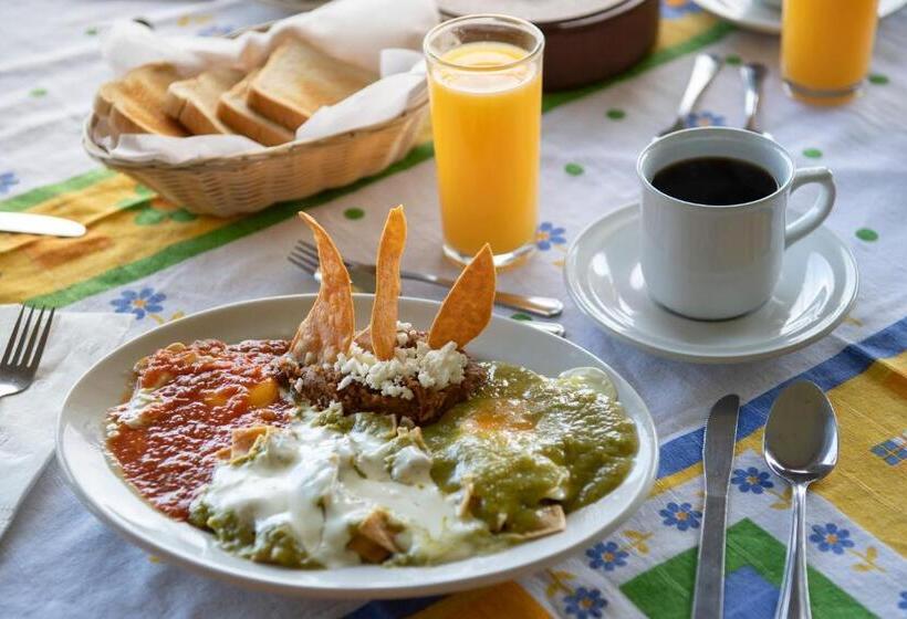 Fotos del hotel Hacienda Cola Del Caballo:  22
